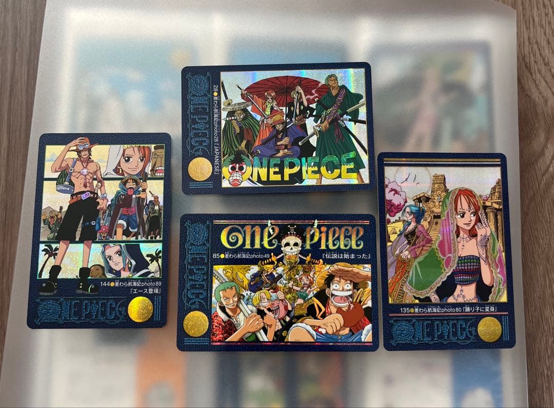 ワンピースビジュアルアドベンチャーカード、カードダスハイパーバトル